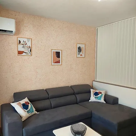 Apartament Art Sense мезонет